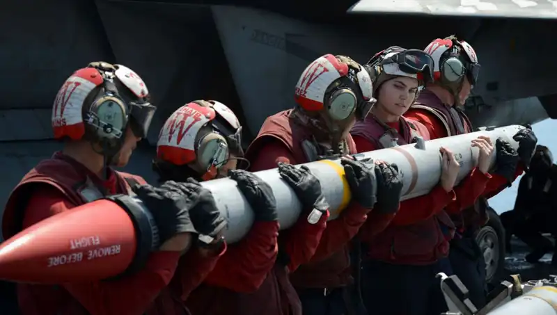 Amerikan Füzeleri Suudi Arabistan’a İniyor: Askeri Stratejinin Yeni Aşamaları