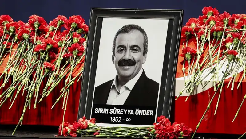 Meclis’te Sırrı Süreyya Önder Anması: Anılar ve Vasiyetler Yeniden Canlandı