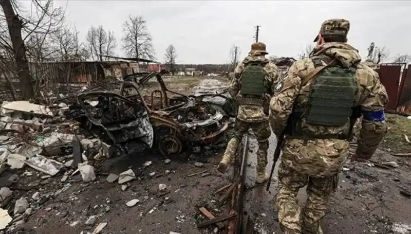 Luhansk'ta Rusya'nın Tam Kontrol Sağlaması: Stratejik Olayların Arkasında Ne Var?