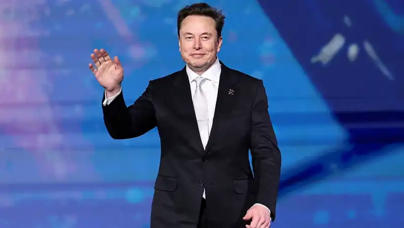 Tesla, Destanı Sona Erdiren "Canavar" Modelini Neden Rafia Kaldırdı?