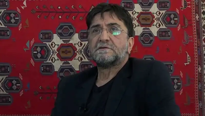 Gazeteci Nihat Genç Hayatını Kaybetti: Anıları ve Kariyeriyle Yaşayacak