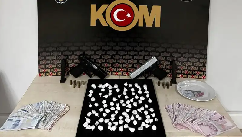 Çeşme'de Silahlı Saldırı Şok Edici Sonuçlar Doğurdu: 3 Kişi Gözaltında