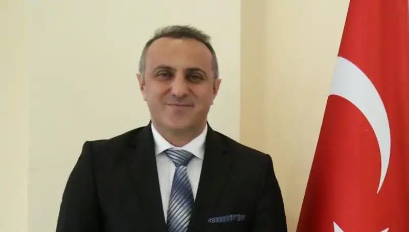 Gümüşhane Üniversitesi'nin Yeni Yüzü: Prof. Dr. Oktay Yıldız Kimdir?