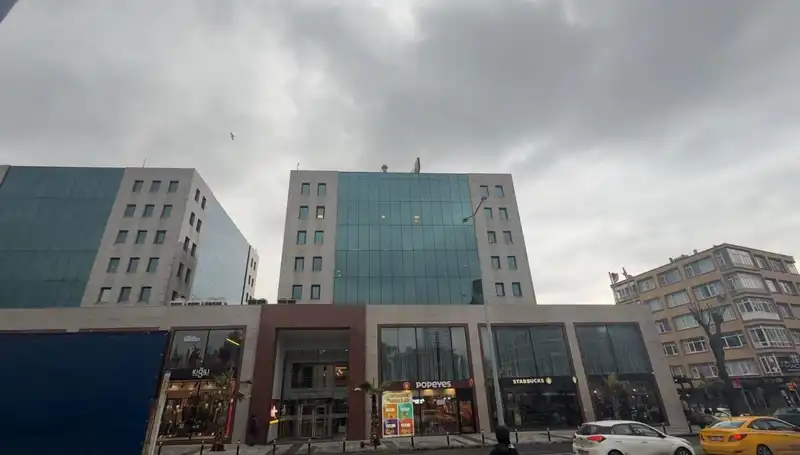 İBB Medya AŞ'ye Yapılan Polis Baskınında Bilgisayarlara El Konuldu