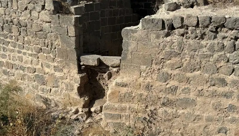 Diyarbakır'da Saint George Kilisesi'nin Tarihi Ortaya Çıktı: Hamam İddiaları Çürütüldü