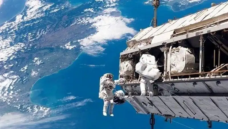 Uzayda İş Birliği: NASA ve Rusya Uzay İstasyonu İçin Anlaşmaya Vardı
