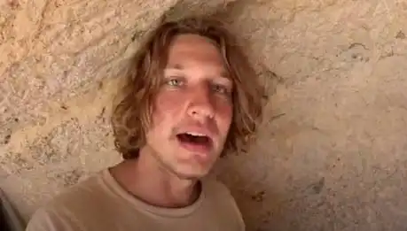 Yasaklanmış Kızılderili Kabile Adasına Ayak Basan ABD'li Turist Tutuklandı!