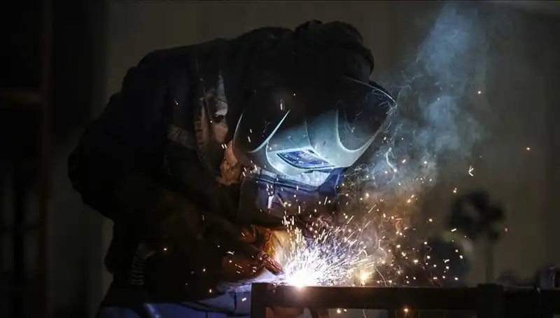 Kamu İşçilerine Zam Müjdesi: 2024'te Ne Kadar Artış Olacak?