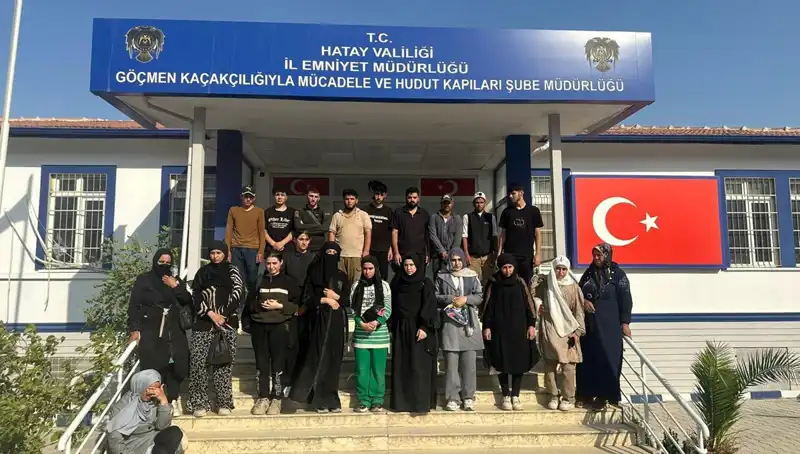 Minibüste Yakalanan 24 Göçmen: Sınır Güvenliği ve İnsan Kaçakçılığı İlişkisi