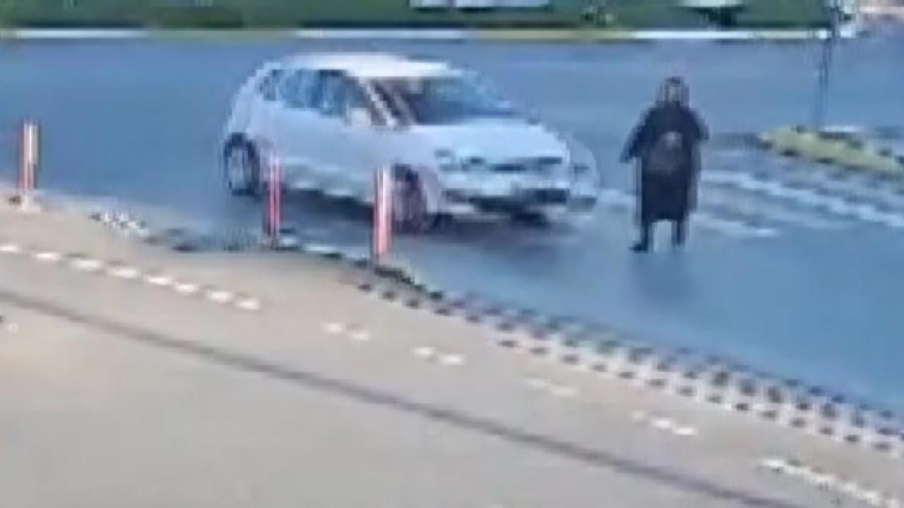 Yolda Yardım Beklerken İkinci Kaza!