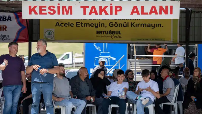 Ankara Kurban Pazarlarında Yoğunluk Artıyor: Alışveriş Başladı!
