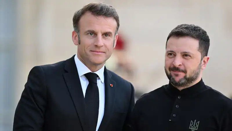 Macron, Türkiye'nin Karadeniz'deki Rolünü Takdirle Karşılıyor