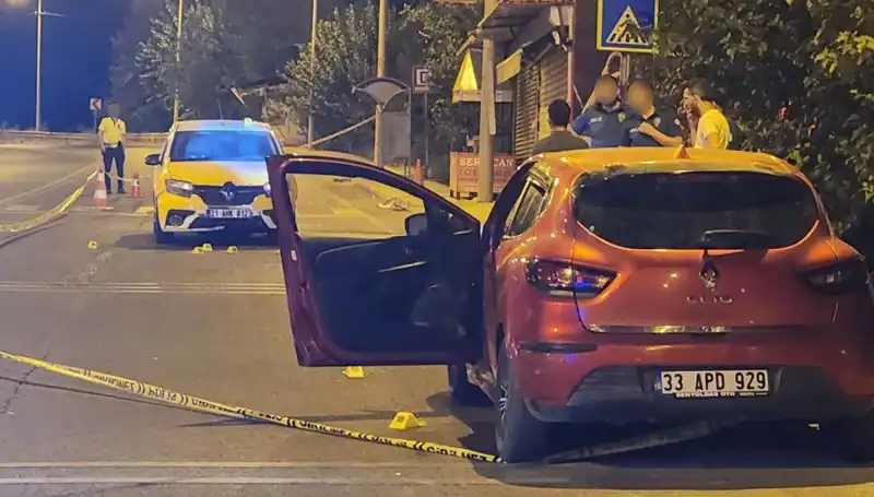 Otomobil Saldırısı: 2 Can Kaybı ve 5 Yaralı, Kavga Ortalığı Karıştırdı