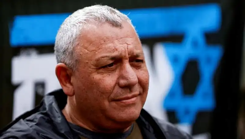 İsrail'de Siyasi Deprem: Gadi Eisenkot İstifa Etti, Ülke Ne Olacak?