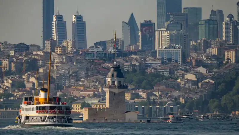 İstanbul’a Hafta Sonu Yaz Geliyor: Sıcaklıklar Artıyor!