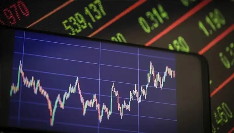 Teknoloji Hisselerine Yönelen Yatırımcılar: Gelecek Neler Getiriyor?