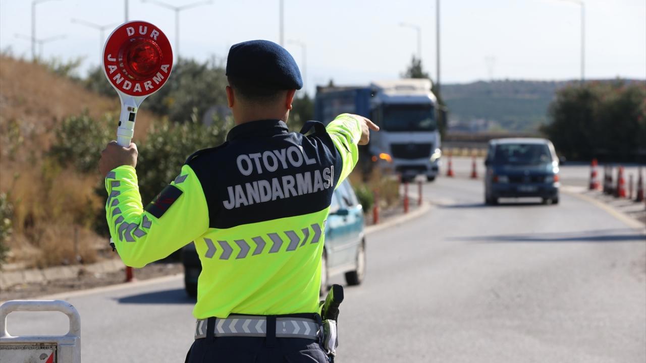Yurt Genelinde Yapılan Araç Denetimlerinde 2,7 Milyon Araç Kontrol Edildi
