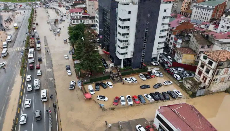 Trabzon’da Sel Felaketi: Kayıp Kişi İçin Umutlar Tükeniyor Mu?