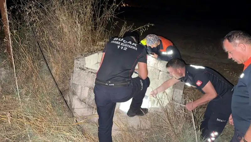 Burdur'da Kuyuya Düşen Kedi İtfaiye Tarafından Kahramanca Kurtarıldı