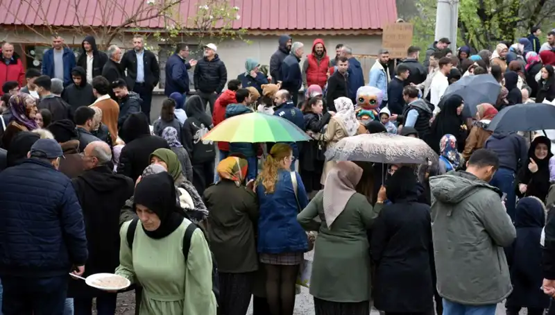 Gelenekten Geleceğe: 12 Bin Kişi Bayramlaştı, Bir Asırlık Birikim Yaşandı