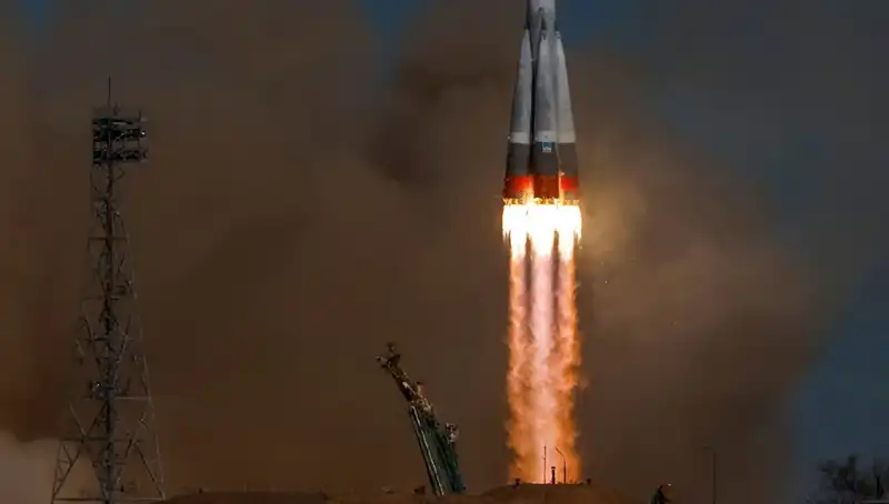 Uzaya Yolculuk: Soyuz MS-27'de Bir Amerikalı ve İki Rus Astronot