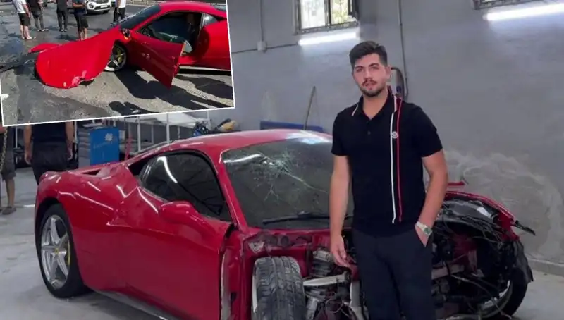 15 Milyonluk Ferrari'nin Başına Gelenler: "Bir Daha Binemeden Gitti"