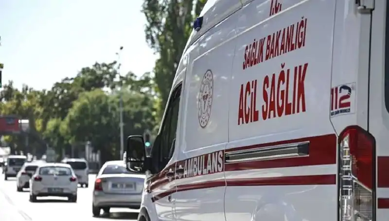 Dikkat Çeken Olay: Mangalda Pul Biber Yakan Vatandaş Apartmanı Tahliye Ettirdi!