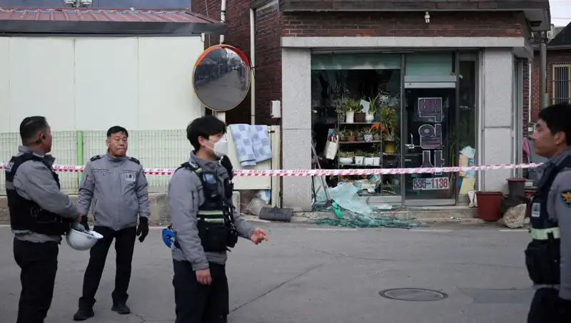 Güney Kore'de Tatbikatlar Durduruldu: Şehre Yağmurlar Gibi Bomba Yağdı